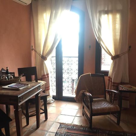 Darcilla Guest House Тарифа Экстерьер фото