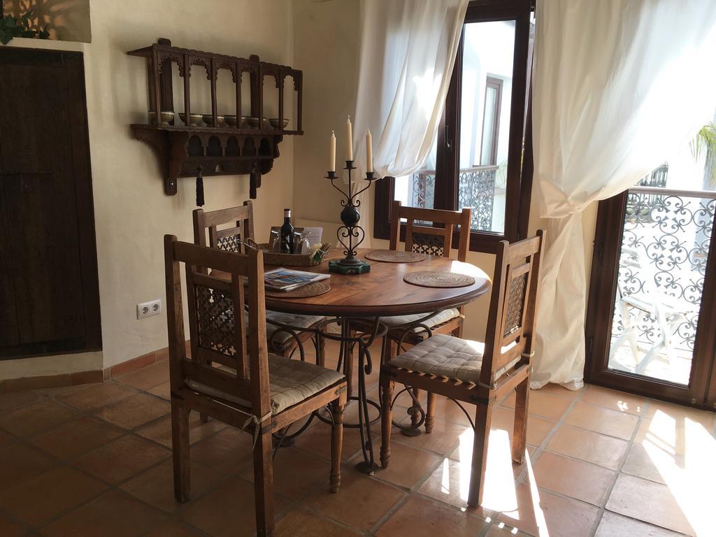 Darcilla Guest House Тарифа Экстерьер фото